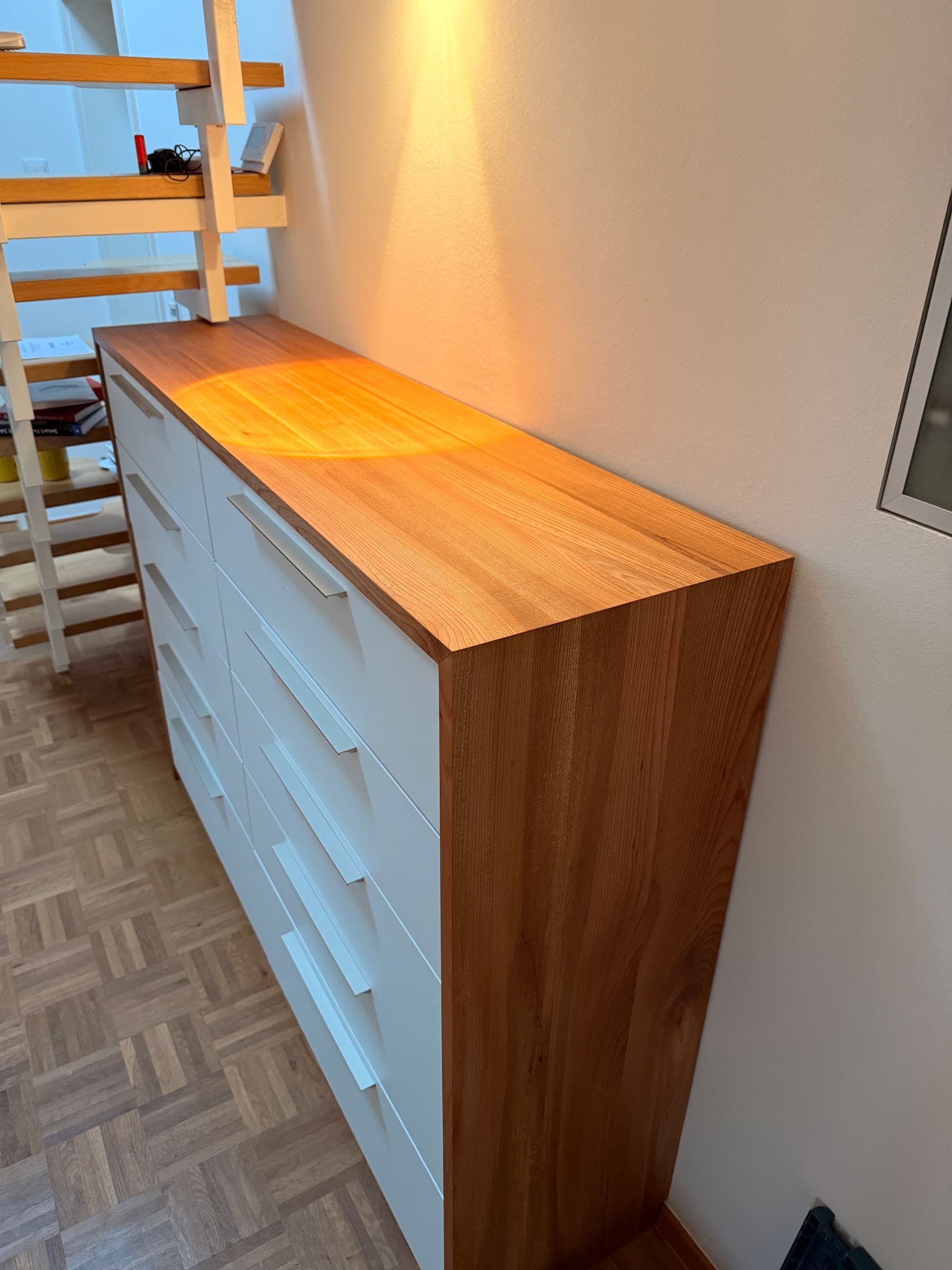 Kommode mit Ulme-Rahmen — Projekt Edingen-Neckarhausen — Detail 4
