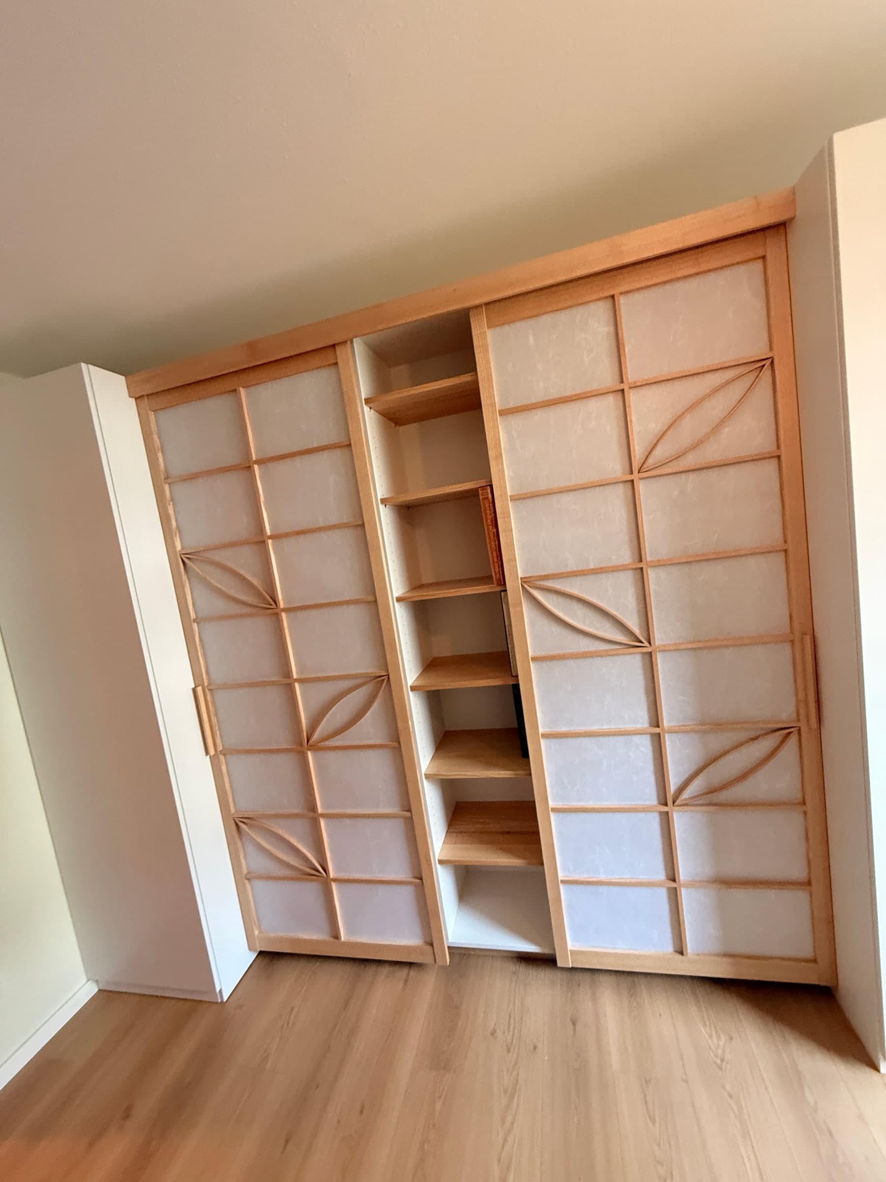 Shoji-Einbauschrank aus Ahorn — Projekt Schriesheim — Detail 4