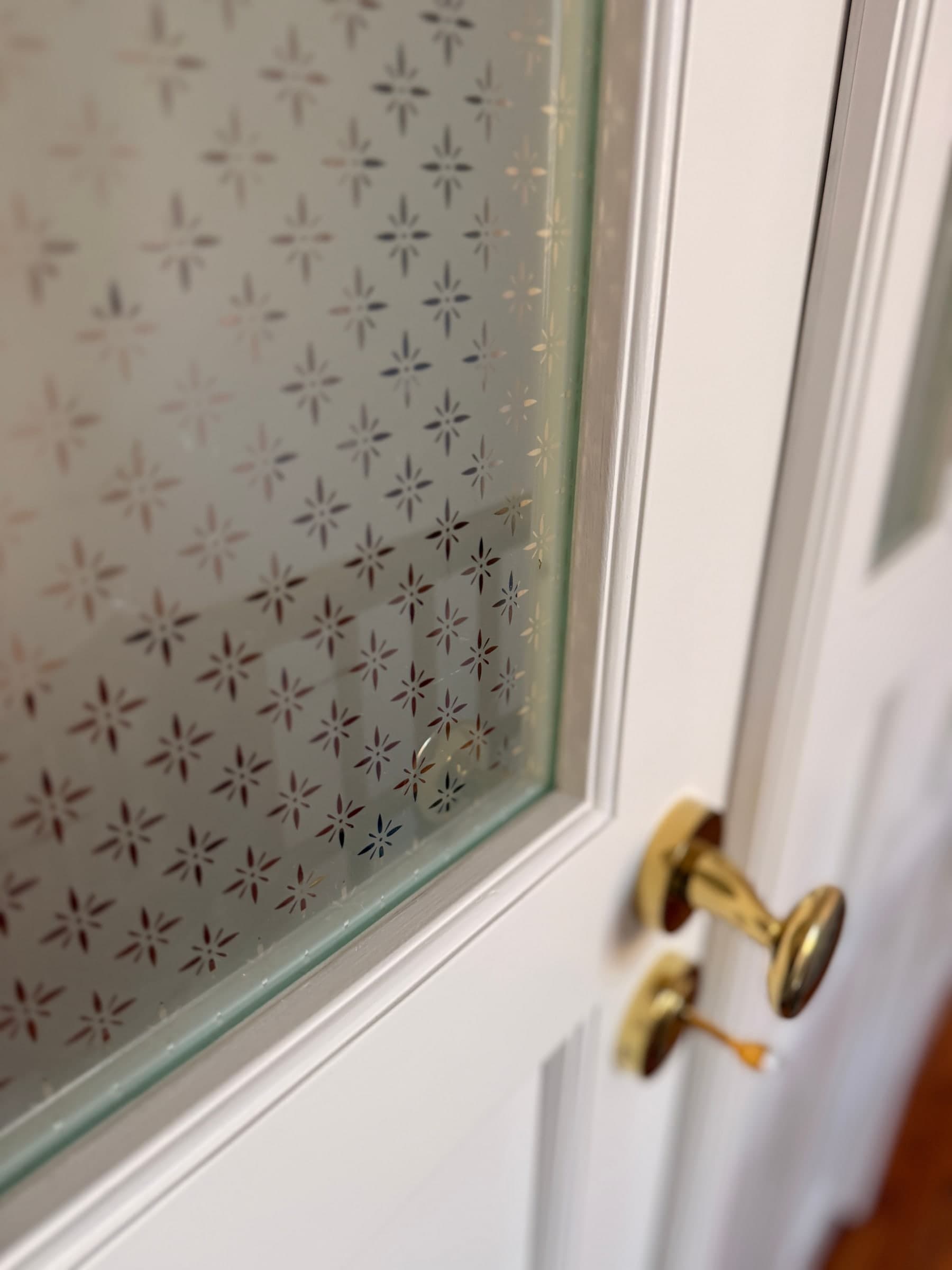 Wohnungseingangstür mit Ätzglas — Projekt Heidelberg — Detail 2